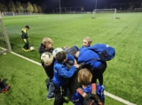 Pietenvoetbal voor S.K.N.W.K. JO7-1 en JO8-1 (vrijdag 29 november 2024) (171/222)